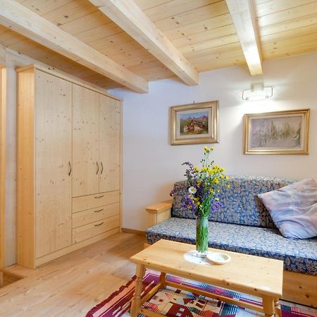 Cianbolpin Guesthouse Canazei Eksteriør bilde