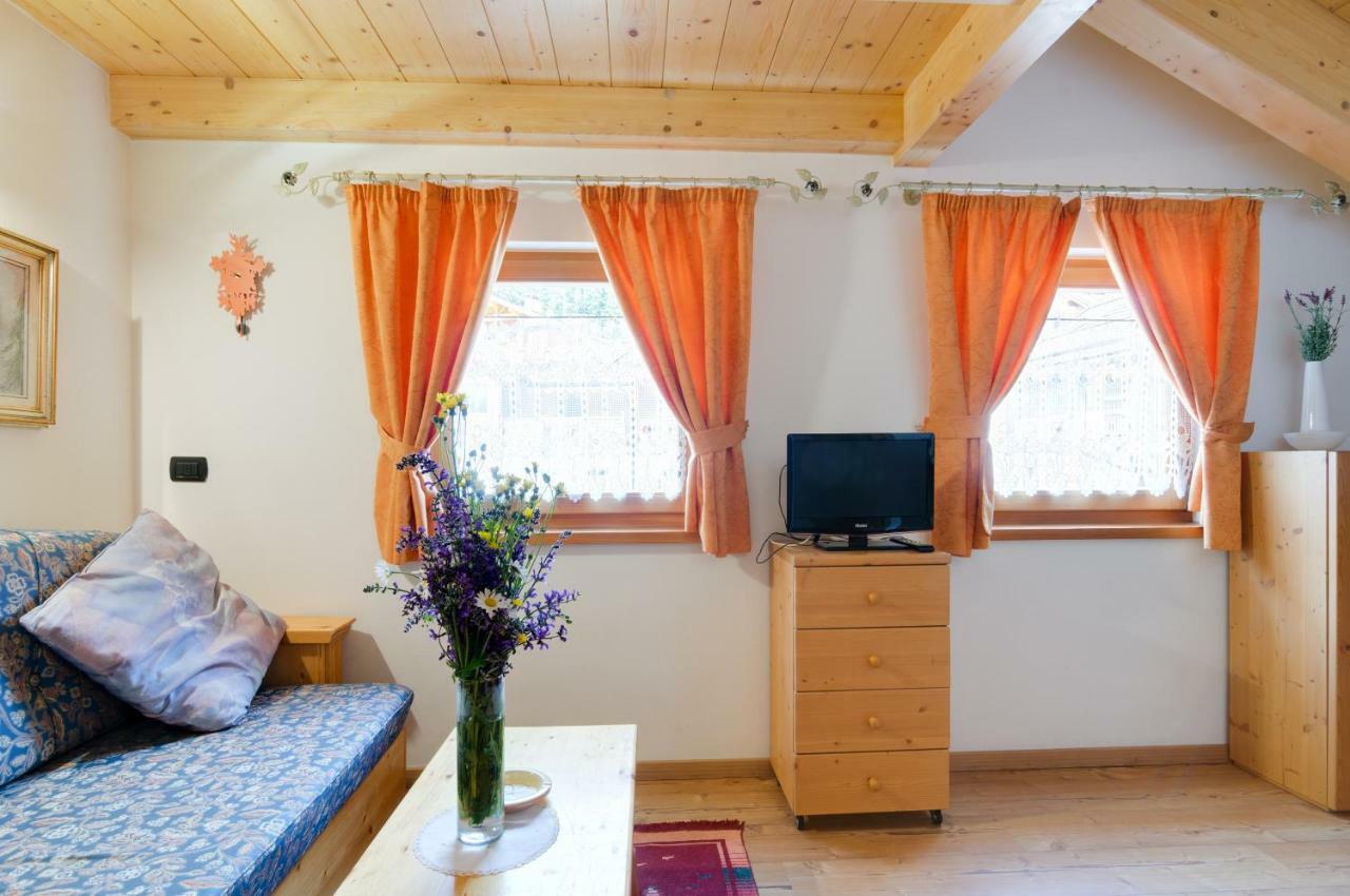 Cianbolpin Guesthouse Canazei Eksteriør bilde