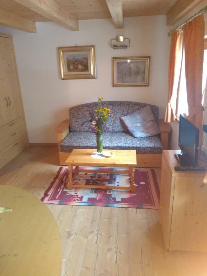 Cianbolpin Guesthouse Canazei Eksteriør bilde